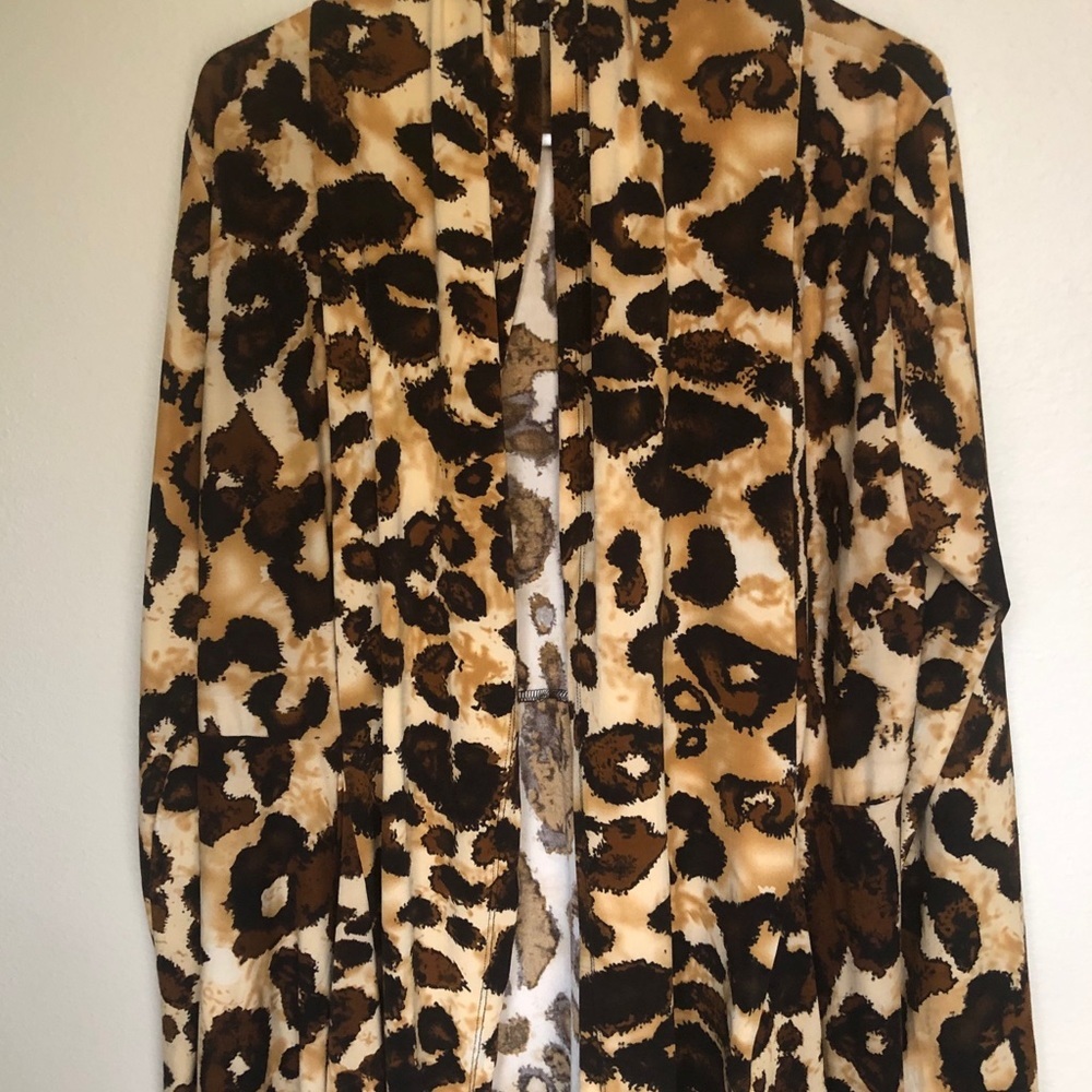 Bacci Leopard Print Stretch Cardigan Size …